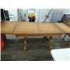 Image 2 : LARGE VINTAGE OAK DINING TABLE