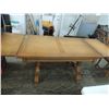 Image 3 : LARGE VINTAGE OAK DINING TABLE