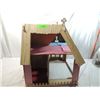 Image 3 : TABLE TOP VINTAGE WOODEN DOLLHOUSE