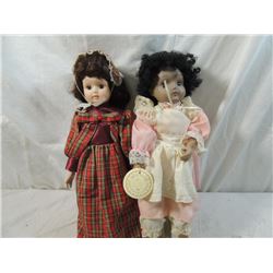 LOT 2 DUCKHOUSE DOLLS