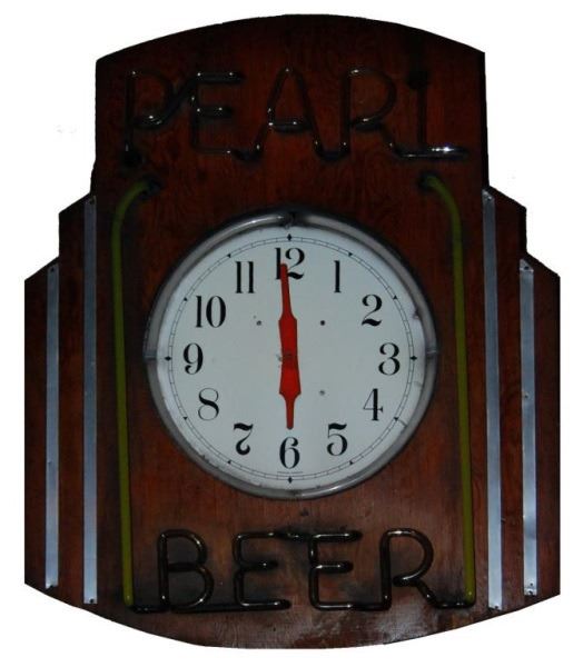 Pearl Beer Neon Clock