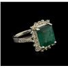 Image 2 : 14KT White Gold 5.71ct GIA Certified Emerald and Diamond Ring