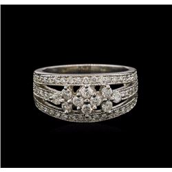 0.88ctw Diamond Ring - 14KT White Gold