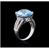 Image 3 : 14KT White Gold 9.91ct Topaz and Diamond Ring