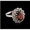 Image 2 : 14KT White Gold 4.97ct Garnet and Diamond Ring