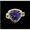 Image 1 : 14KT Yellow Gold 5.03ct Tanzanite and Diamond Ring