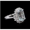 Image 2 : 14KT White Gold 6.08ct Aquamarine and Diamond Ring