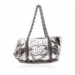 Chanel Silver Metallic Cracked Calfskin Modern Chain Tote