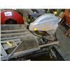 Image 2 : Chicago Tile Saw
