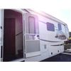 Image 2 : 2013 Keystone Montana 3900FB 39' T/A 5th Wheel  Camper