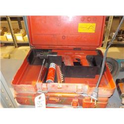 2PC HILTIDX450 RAM FASTENER (ONE FOR PARTS)