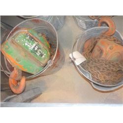2 PAILS CHAIN FALLS