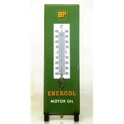 Termometer (fungerar ej) på emaljskylt, BP Energol Motor Oil, 63x20, något sliten. SEK 1.000-1.20...