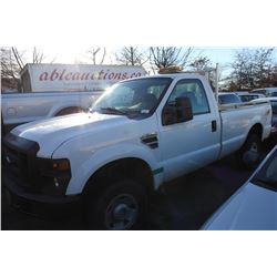 2008 FORD F-250 XL SUPER DUTY, 2 DOOR PU, WHITE, VIN # 1FTNF21588EE35096