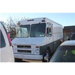 1991 GMC GRUMAN 3500, CUBE VAN, WHITE, VIN # 1GTKP32J35500606