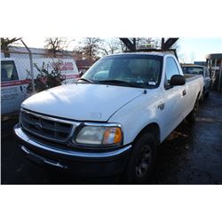 1998 FORD F-250 XL, 2 DOOR PU, WHITE, VIN # 2FTPF2764WCA39601