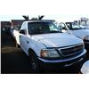 Image 2 : 1998 FORD F-250 XL, 2 DOOR PU, WHITE, VIN # 2FTPF2764WCA39601