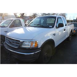 2002 FORD F-150 XL, 2 DOOR PU, WHITE, VIN # 2FTRX18W32CA84599