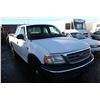 Image 2 : 2002 FORD F-150 XL, 2 DOOR PU, WHITE, VIN # 2FTRX18W32CA84599
