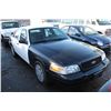 Image 2 : 2008 FORD CROWN VICTORIA, 4 DOOR SEDAN, BLACK/WHITE, VIN #2FAHP71VX8X133725