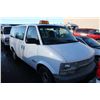 Image 2 : 1999 CHEVROLET ASTRO CARGO VAN, WHITE, VIN # 1GCDM19W9XB110563
