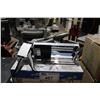 Image 1 : 3 ADHESIVE DISPENSING GUNS
