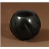Image 1 : Santa Clara Carved Pot,