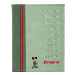 Disneyland executive note binder