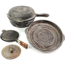 Collection of 4 pieces cast iron includes