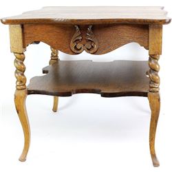 Antique quartersawn oak parlor table