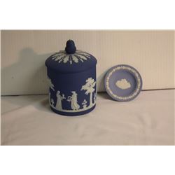 Wedgewood Humidor and dish