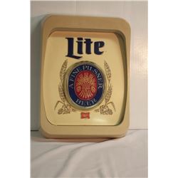 Pilsner lite bar sign