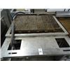 Image 1 : Gas 3' Char Grill