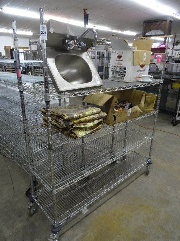 Rolling Metro Rack