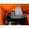 Image 2 : Ese Model K9 Rooftop Hand Held Lockformer