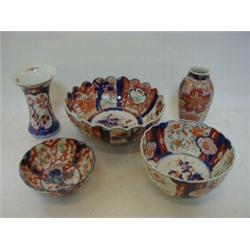 A SERIES OF JAPANESE IMARI WARES, three various bowls, and two vases (5)  30-40...