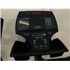 Image 2 : LIFE FITNESS 9500HR STAIRCLIMBER