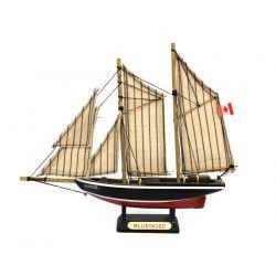 7" WOODEN BLUENOSE SAILBOAT