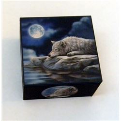 WOLF MIRROR BOX