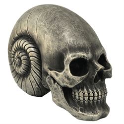 ALIEN SKULL FIGURINE