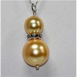 Stylish Round Birght Gold Pearl & CZ Pendant