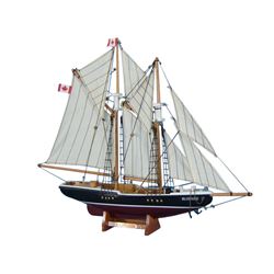Hand Made Bluenose 17"