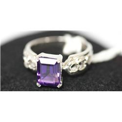 .925 STERLING SILVER 0.90 CTW AMETHYST RING