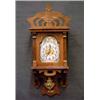 Image 1 : CLOCKS & WATCHES, HERRGÅRDSUR, VALNÖT, GENOMBRUTET KRÖN, URTAVLA OCH PENDEL MED RELIEFDEKOR, JUGE…