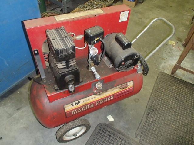 Magna Force 2 HP Air Compressor - BTM Industrial