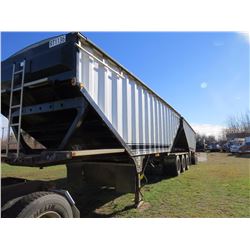 2005 CASTLETON SUPER B GRAIN TRAILERS