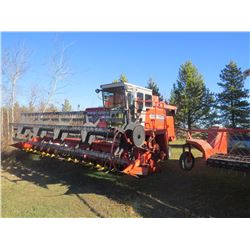 MASSEY FERGUSON 550 WESTERN SPECIAL COMBINE