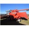 Image 2 : MASSEY FERGUSON 550 WESTERN SPECIAL COMBINE