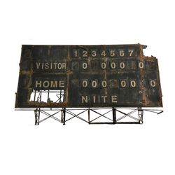 Gatorade  Visitors  Commercial Baseball Stadium Scoreboard