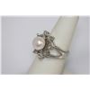Image 2 : WHITE PEARL AND CZ RING